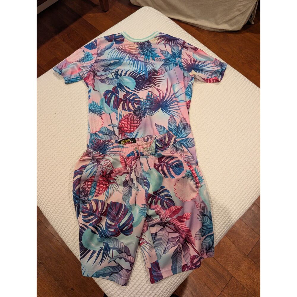 Drill Boys Tropical Short Set – Size S – Pineapple Print – Good Vibes